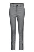 32 - silvergrey